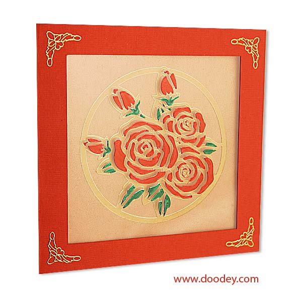card with roses round shape