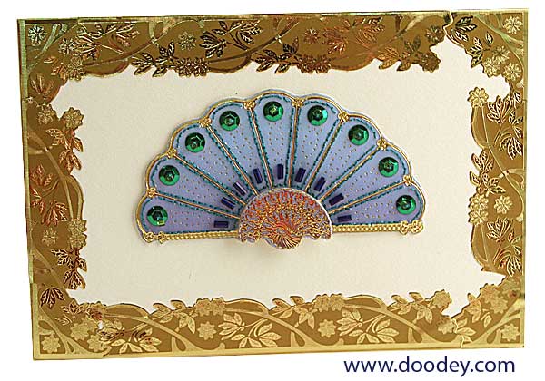 Embroidery fan with blossem MD border