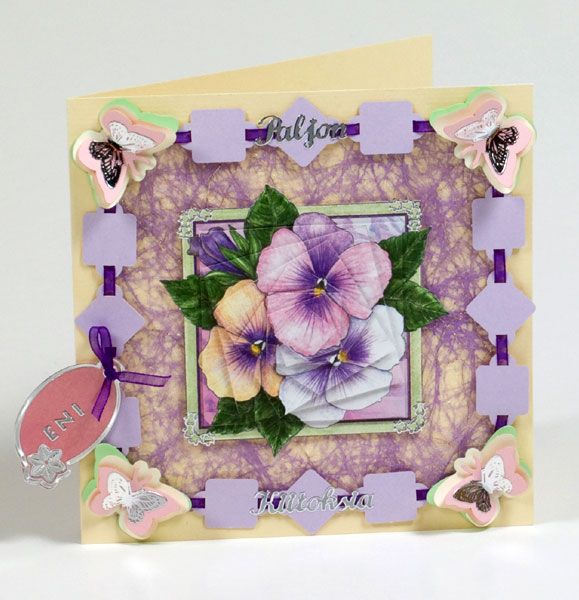 card with 3D pyramids flowers